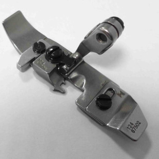 лапка ов-к 4х-нитка  JUKI-3300